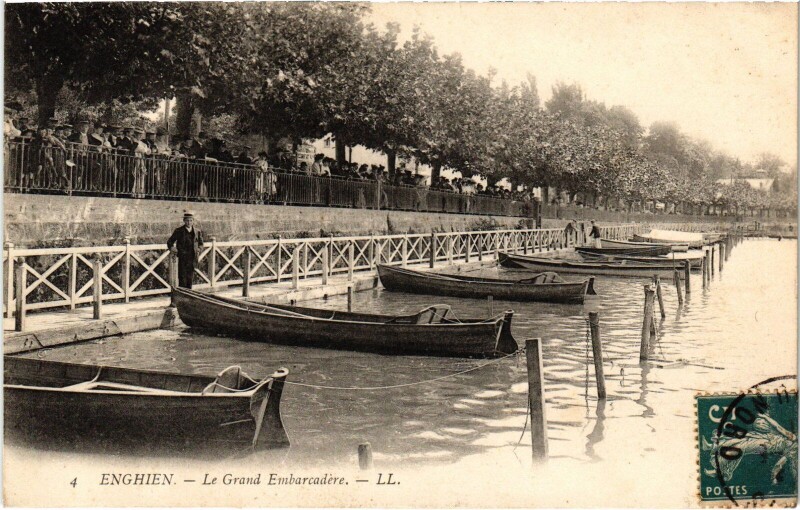 Carte postale ancienne Enghien les Bains Le Grand Embarcadere France à Enghien-les-Bains