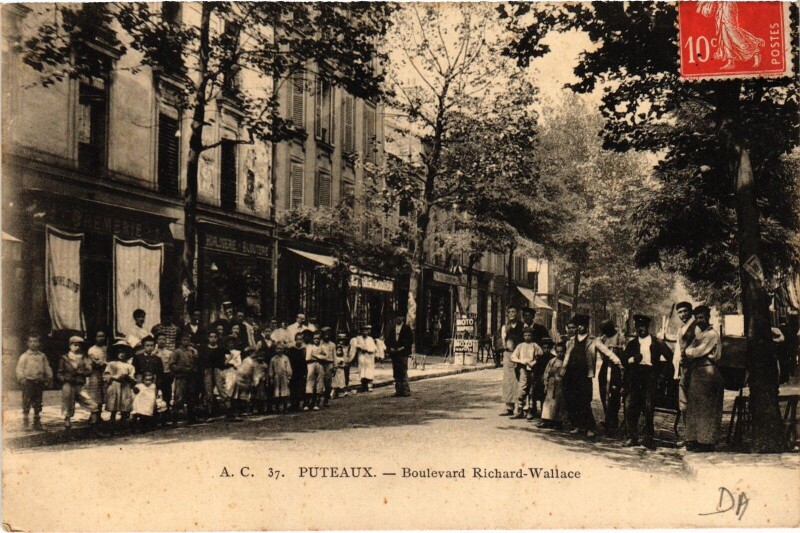 Carte postale ancienne Puteaux Boulevard Richard Wallace France à Puteaux