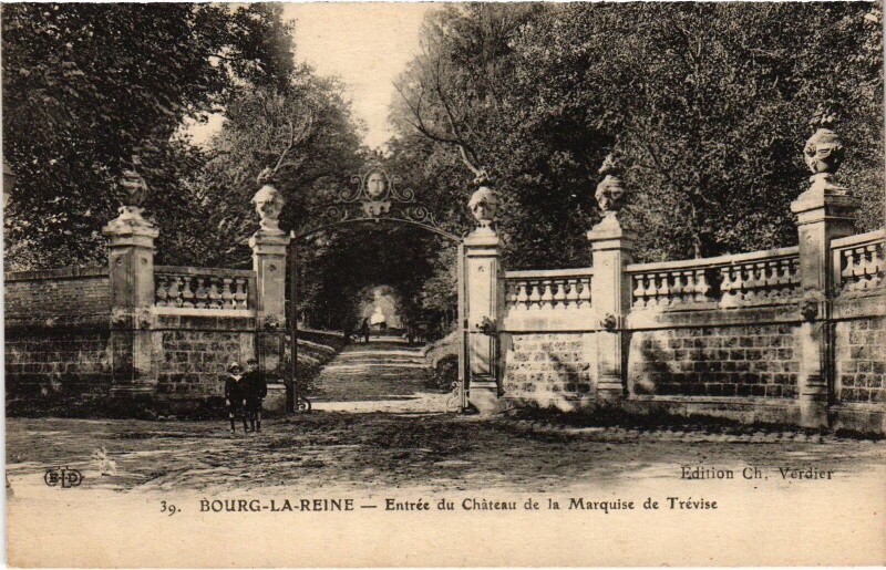Carte postale ancienne Bourg la Reine Entree du Chateau de la Marquise France à Bourg-la-Reine