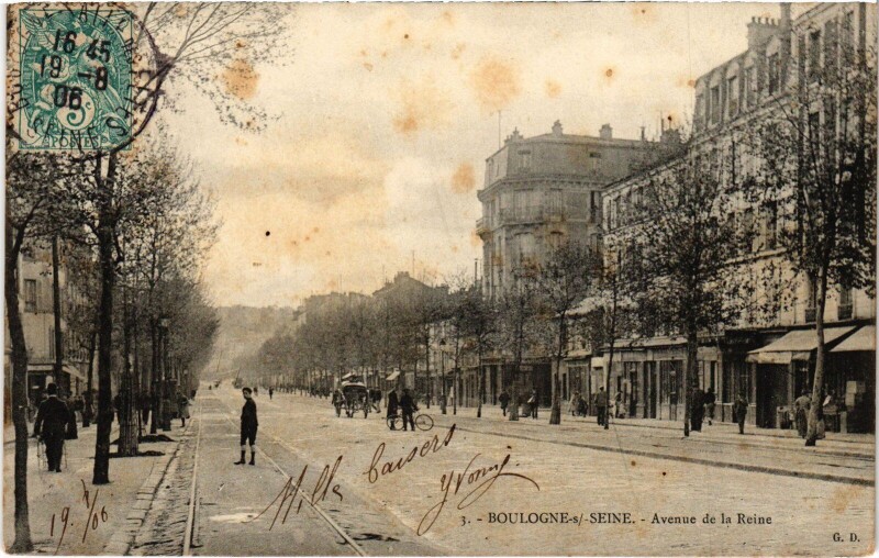 Carte postale ancienne Boulogne sur Seine Avenue de la Reine France