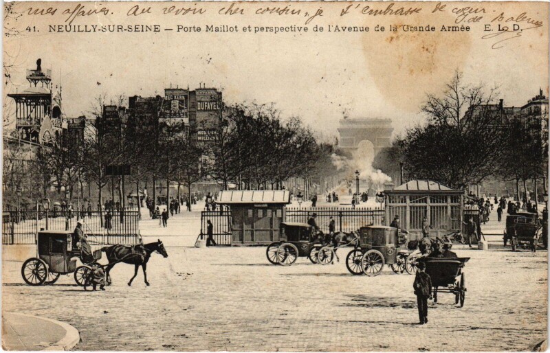 Carte postale ancienne Porte Maillot et perspective de l'Avenue de la Grande Armée à Paris 16e