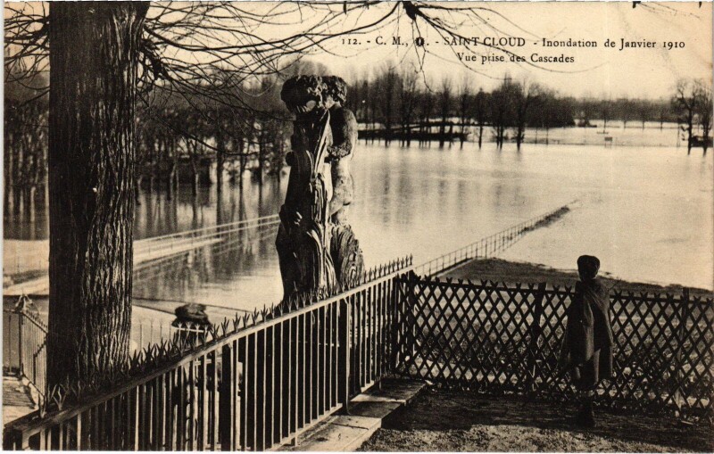 Carte postale ancienne Saint-Cloud Vue prise des Cascades France à Saint-Cloud