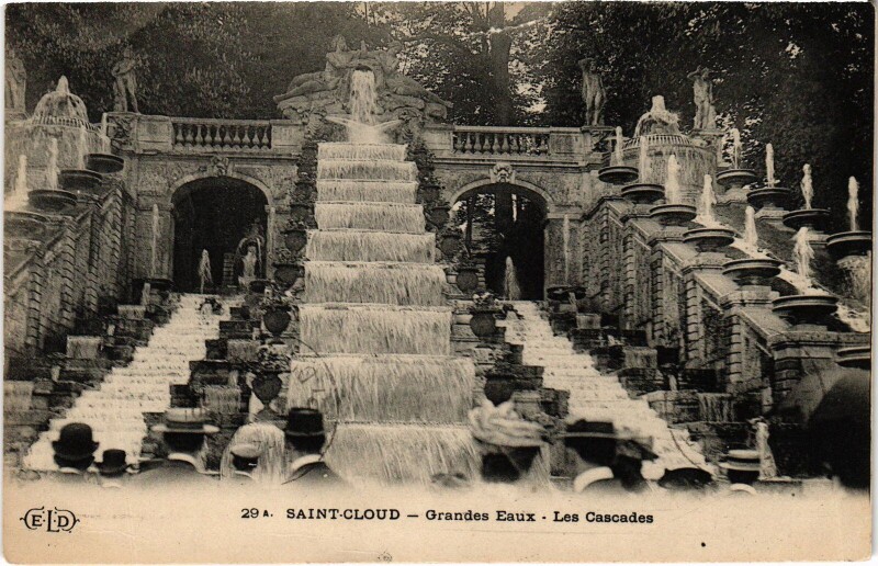 Carte postale ancienne Saint-Cloud Grandes Eaux, Les Cascades France à Saint-Cloud