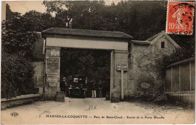 Carte postale ancienne Saint-Cloud Parc et entree de la Porte Blanche France à Saint-Cloud