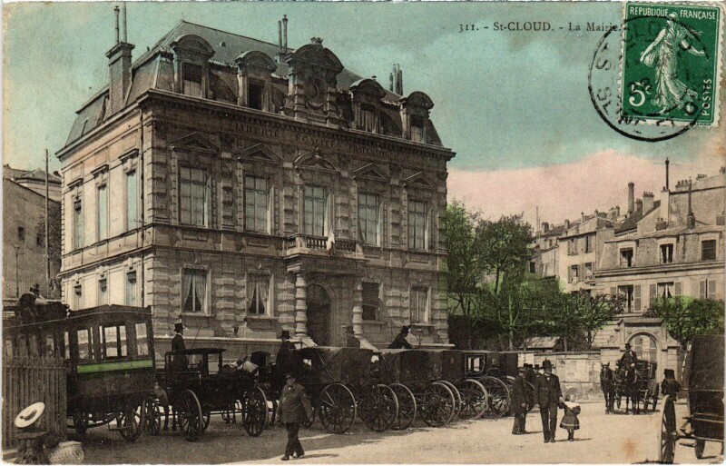 Carte postale ancienne Saint-Cloud La Mairie France à Saint-Cloud