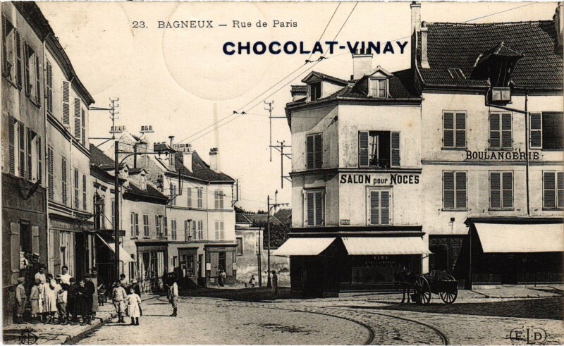 Carte postale ancienne Bagneux Rue de Paris France à Bagneux
