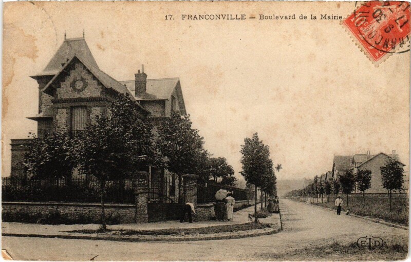 Carte postale ancienne Franconville Boulevard de la Mairie France à Franconville
