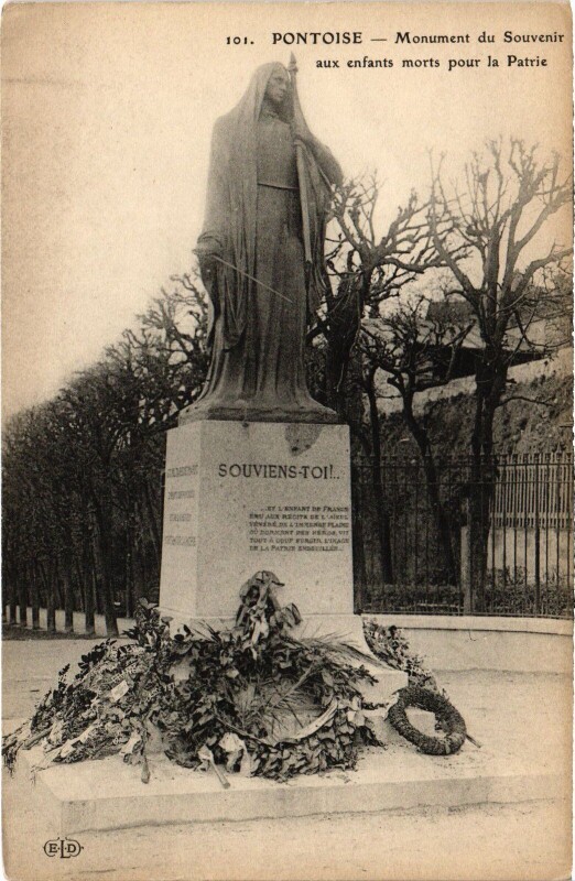 Carte postale ancienne Pontoise Monument du Souvenir aux Enfants Morts France à Pontoise