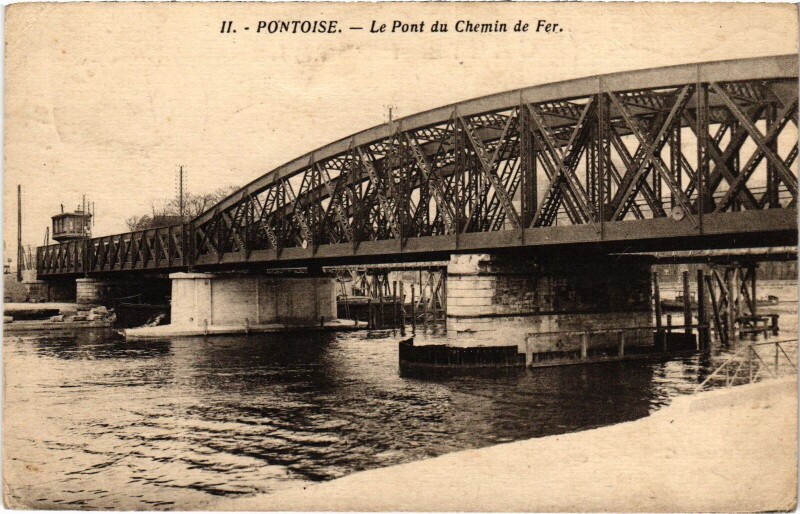 Carte postale ancienne Pontoise Le Pont du Chemin de Fer France à Pontoise