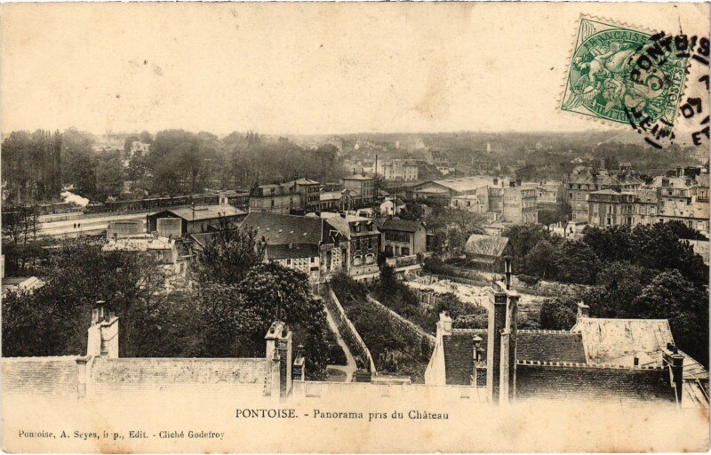 Carte postale ancienne Pontoise Panorama pris du Chateau France à Pontoise