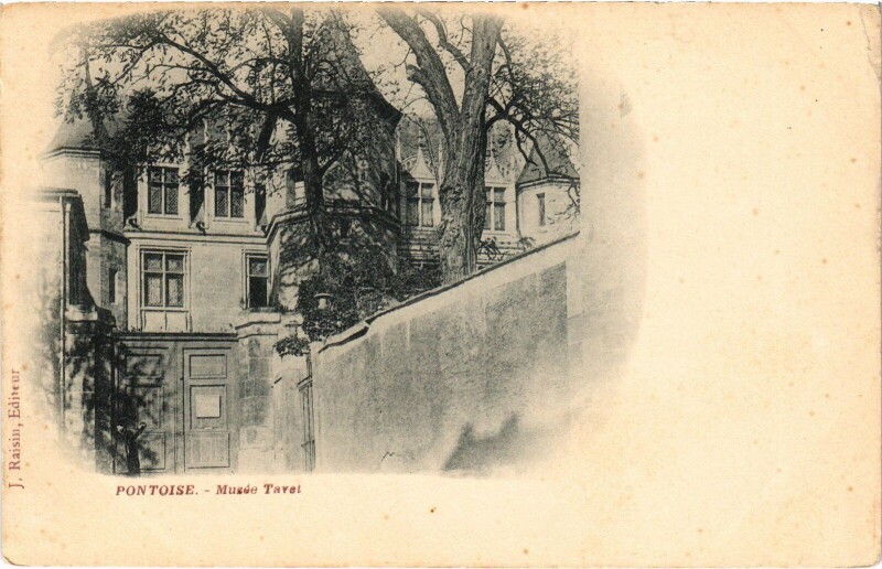 Carte postale ancienne Pontoise Musee Tavet France à Pontoise