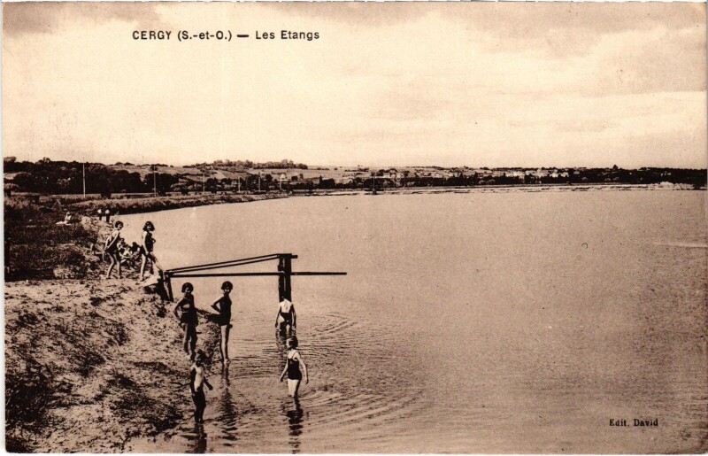 Carte postale ancienne Cergy Les Etangs France à Cergy