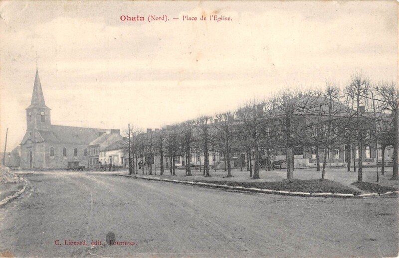 Carte postale ancienne Ohain Place De L'Eglise à Ohain