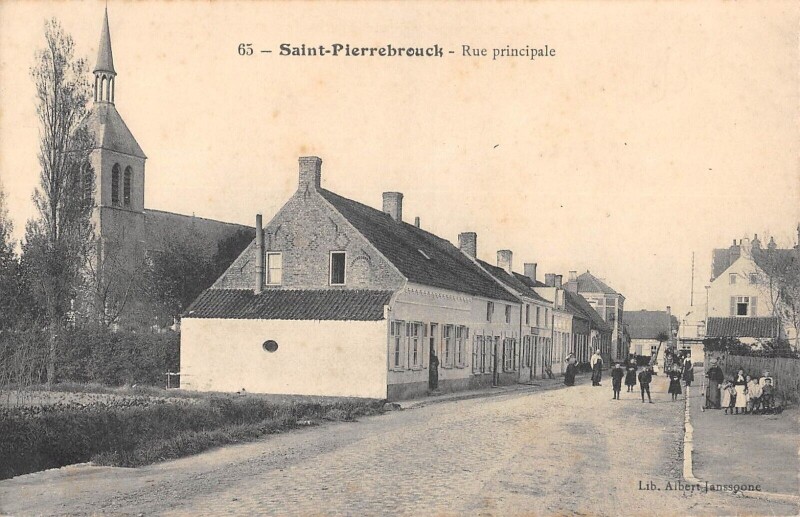Carte postale ancienne Saint Pierrebrouck Rue Principale