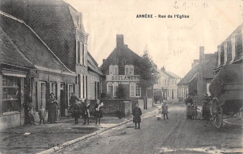 Carte postale ancienne Arneke Rue De L'Eglise