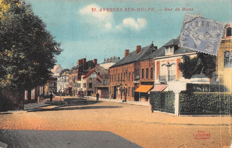 Carte postale ancienne Avesnes Sur Helpe Rue De Mons - Cliche Rare à Avesnes-sur-Helpe