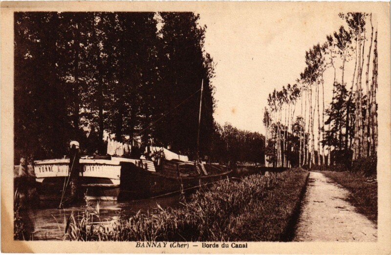 Carte postale ancienne Bannay Bords du Canal à Bannay