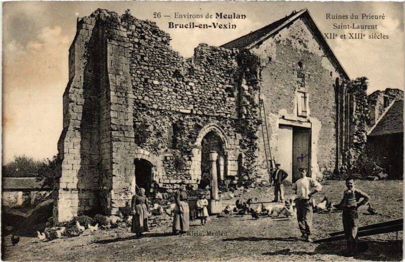 Carte postale ancienne Brueil-en-Vexin Ruines du Prieuré Saint-Laurent à Brueil-en-Vexin