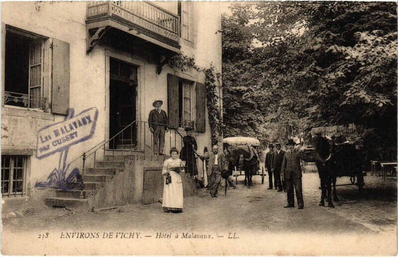 Carte postale ancienne Env. de Vichy hotel a Malavaux à Vichy