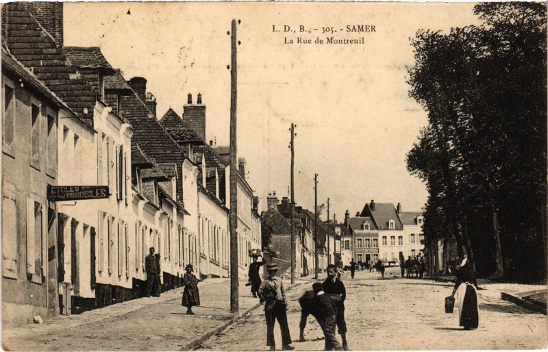 Carte postale ancienne Samer Rue de Montreuil à Montreuil