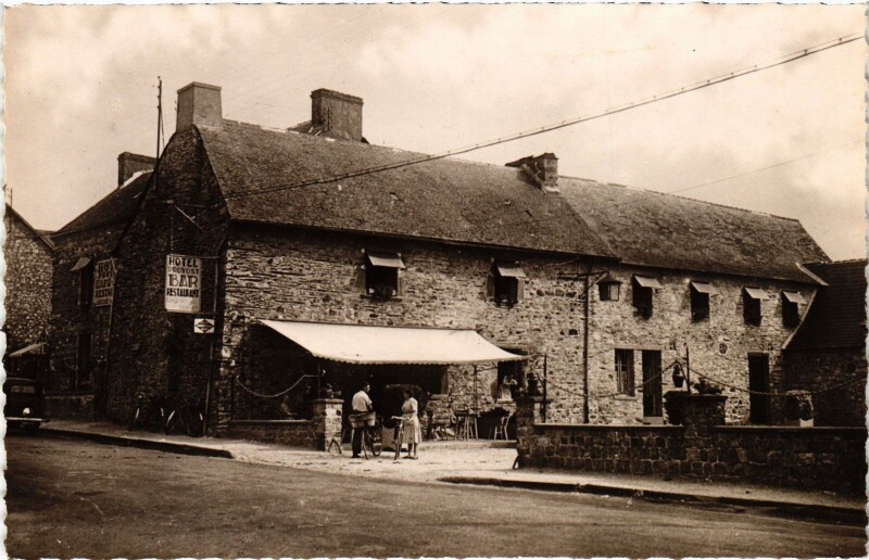 Carte postale ancienne Derval Hotel Provost à Derval