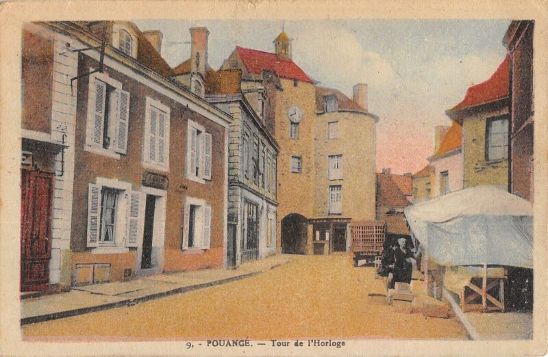 Carte postale ancienne Pouance Tour De L'Horloge
