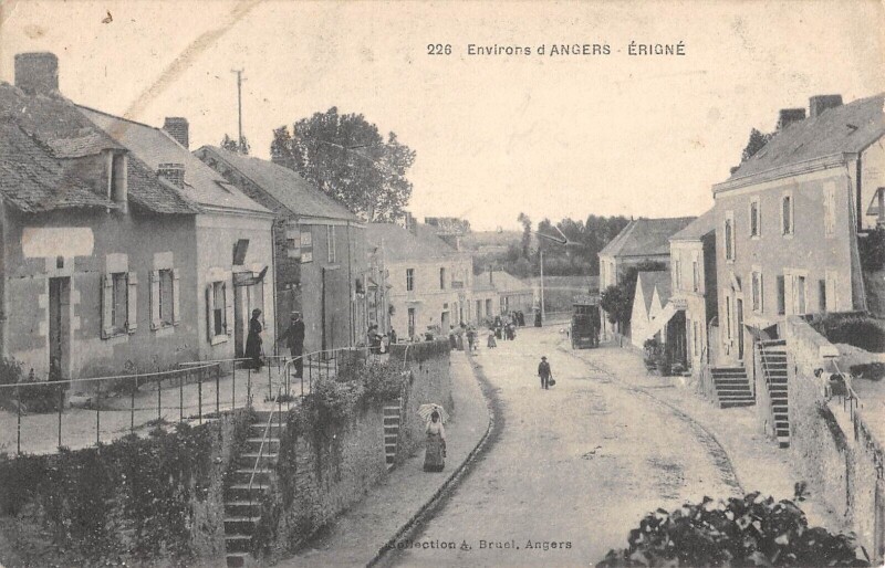 Carte postale ancienne Environs Angers Erigne à Angers