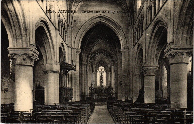 Carte postale ancienne Auvers sur Oise Interieur de l'Eglise France à Auvers-sur-Oise