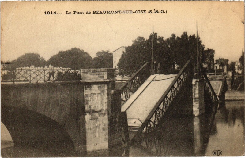 Carte postale ancienne Beaumont s Oise Le Pont France