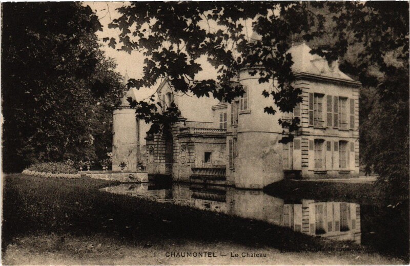 Carte postale ancienne Chaumontel Le Chateau France à Chaumontel