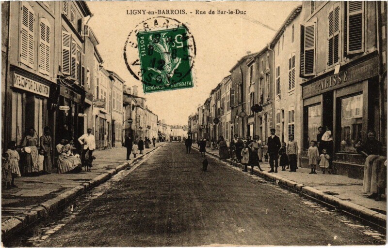 Carte postale ancienne Ligny-en-Barrois Rue de Bar-le-Duc à Bar-le-Duc