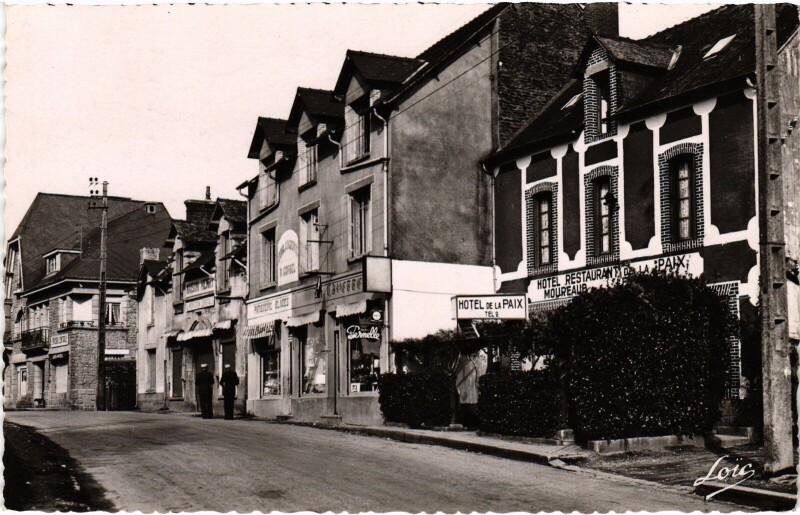 Carte postale ancienne Bellevue Camp de Coetquidan Le Centre