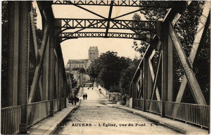 Carte postale ancienne Auvers s Oise L'Eglise, vue du Pont France