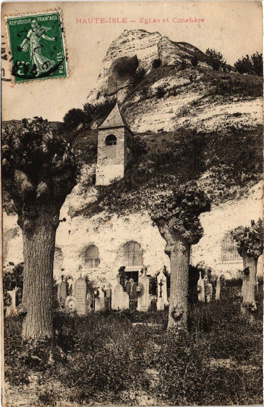 Carte postale ancienne Haute-Isle Eglise et Cimetiere France à Haute-Isle