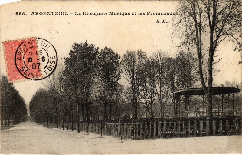 Carte postale ancienne Argenteuil Le Kiosque a Musique France à Argenteuil