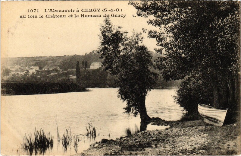 Carte postale ancienne Cergy au loin le Chateau et le Hameau de Gency France à Cergy