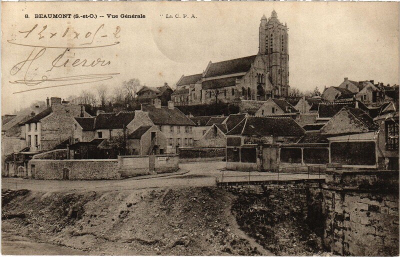Carte postale ancienne Beaumont s Oise Vue Generale France
