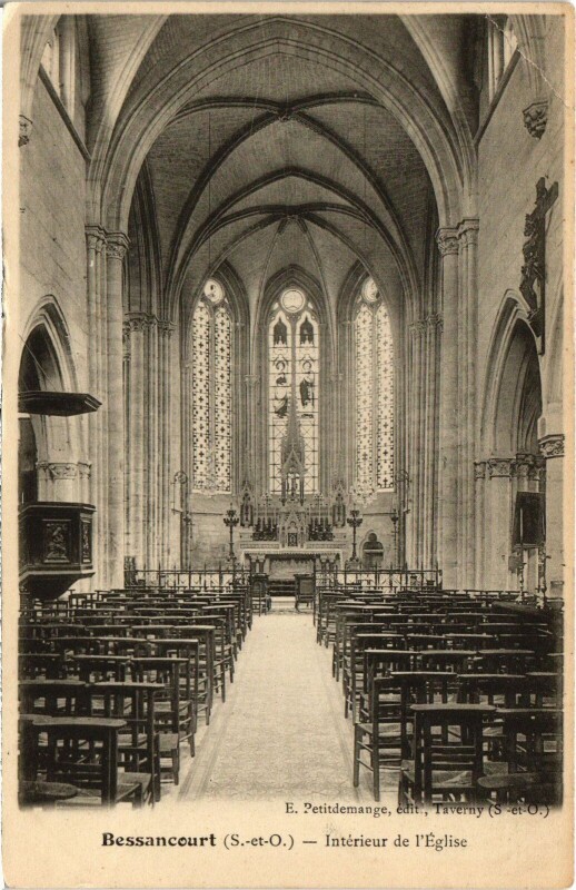 Carte postale ancienne Bessancourt Interieur de l'Eglise France à Bessancourt