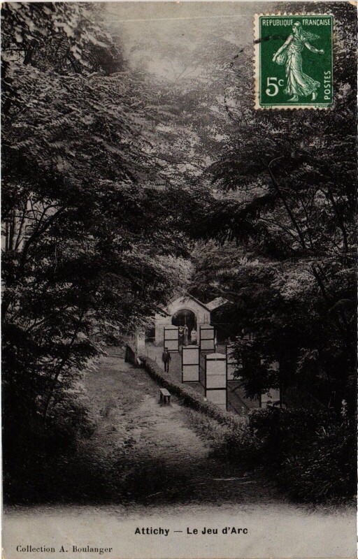 Carte postale ancienne Attichy Jeu d'Arc à Attichy