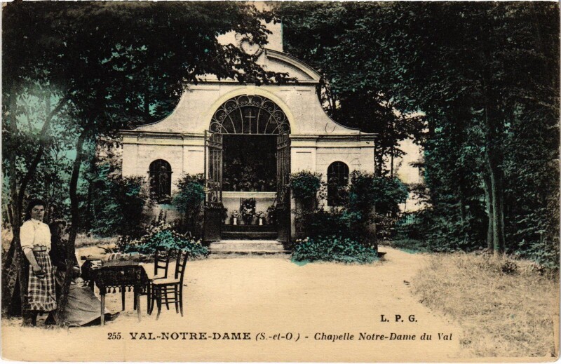 Carte postale ancienne Argenteuil Chapelle Notre-Dame du Val France à Argenteuil