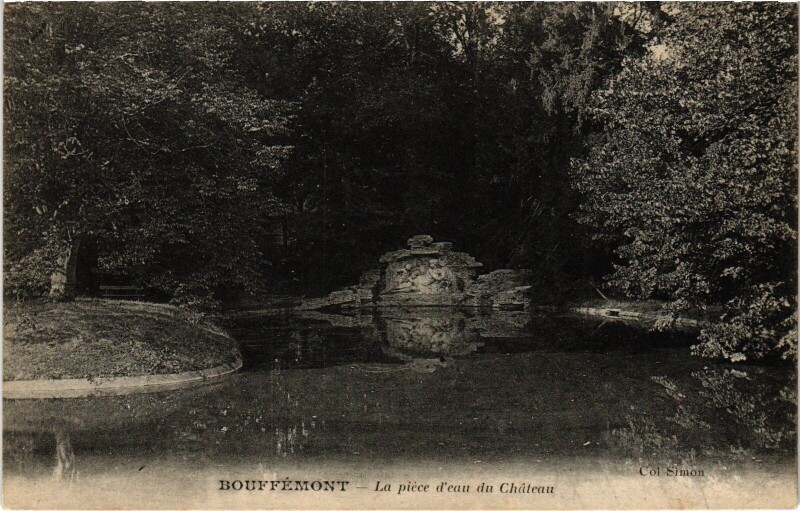 Carte postale ancienne Bouffemont La piece d'eau du Chateau France