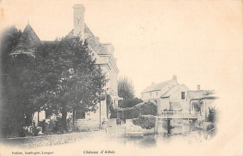 Carte postale ancienne Chateau D'Athee
