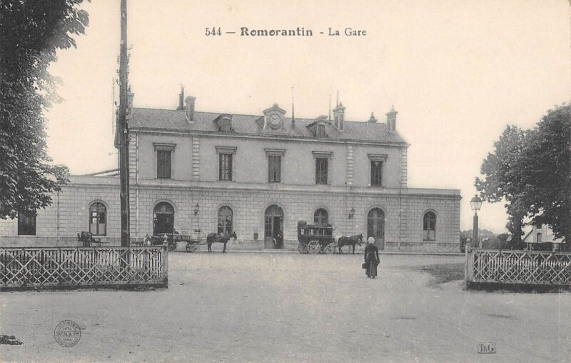 Carte postale ancienne Romorantin La Gare
