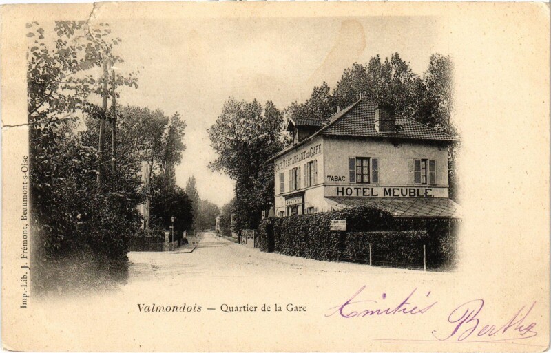 Carte postale ancienne Valmondois Quartier de la Gare France à Valmondois