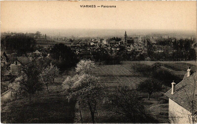 Carte postale ancienne Viarmes Panorama France à Viarmes