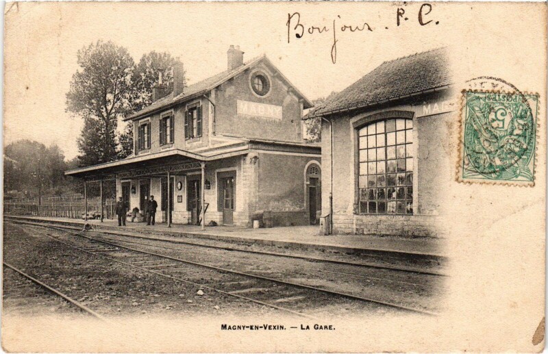 Carte postale ancienne Magny en Vexin La Gare France à Magny-en-Vexin