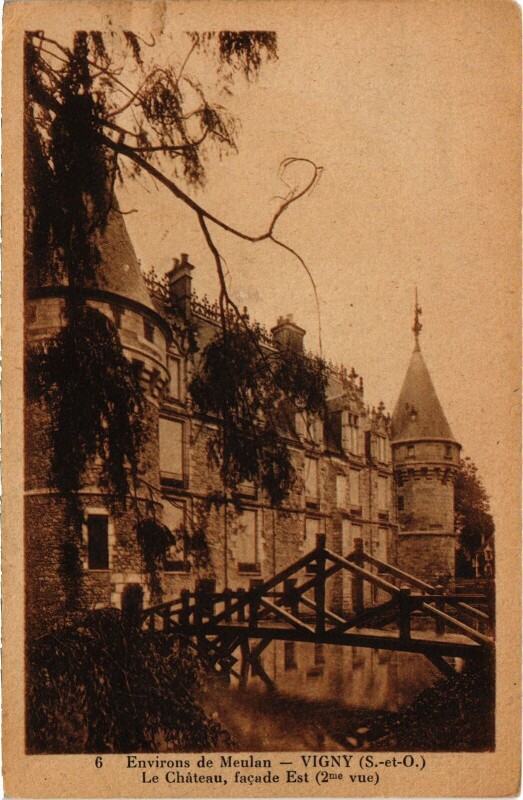 Carte postale ancienne Vigny Le Chateau, facade Est France à Vigny