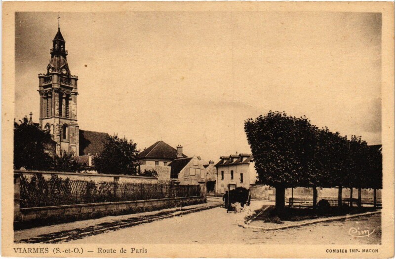Carte postale ancienne Viarmes Route de Paris France à Viarmes