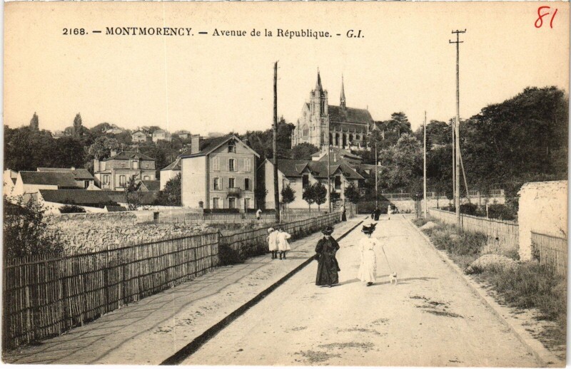 Carte postale ancienne Montmorency Avenue de la Republique France à Montmorency