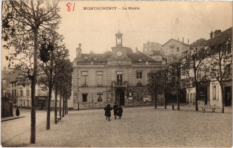 Carte postale ancienne Montmorency La Mairie France à Montmorency